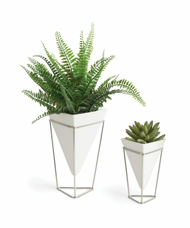 SET OF 2 NICKEL TRIGG TABLETOP WHITE 11X9.8X14.3CM & 15.5X14X20.3CM