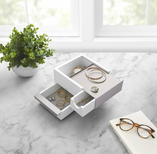MINI STOWIT JEWELERY BOX WHITE 15.24X17.02X11.18CM - Image 3