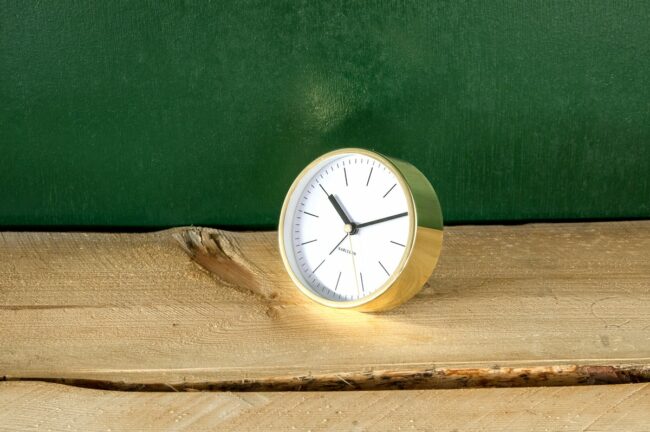 ALARM CLOCK MINIMAL WHITE/GOLD CASE D10CM - Image 2