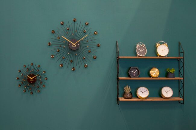 ALARM CLOCK MR. WHITE BRUSHED GOLD CASE 15X11CM - Image 3