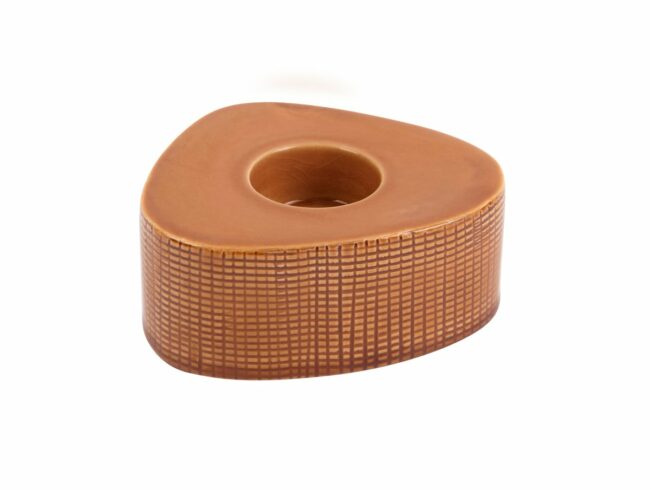 TEALIGHT HOLDER TRIANGLE CERAMIC SMALL 12.5X10.5X5.2CM - Image 8