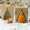 3D CHRISTMAS TREE CAKE PAN - Image 2