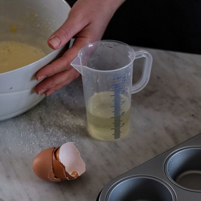 MEASURING JUG - Image 2