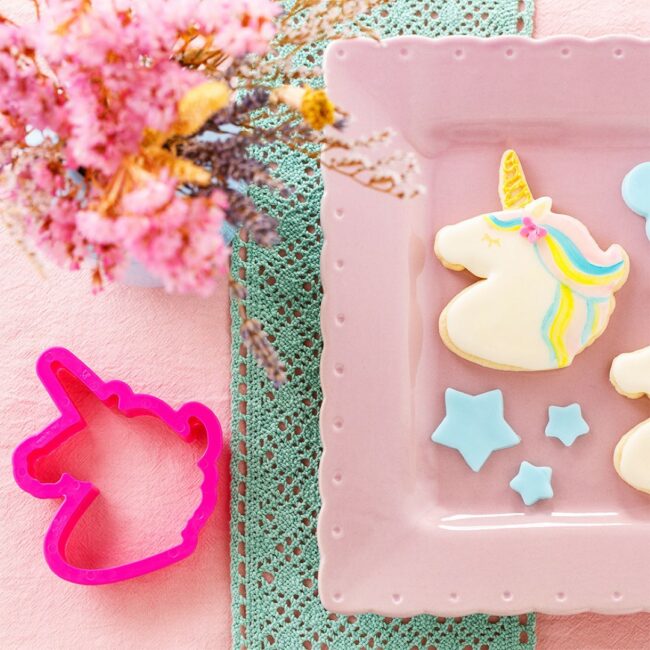 UNICORN PLASTIC COOKIE CUTTER 9X10XH2CM - Image 3