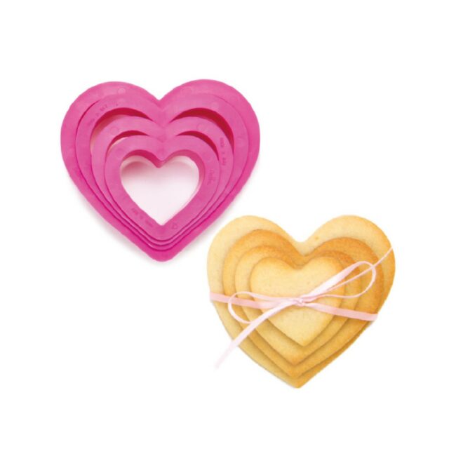 SET OF 4 HEART COOKIE CUTTERS - Image 3