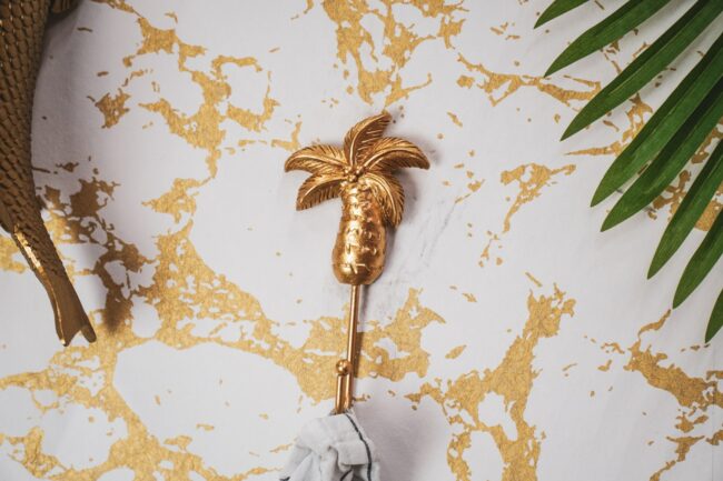 WALL HOOK PALM TREE GOLD 13  X  6,5  X  1CM - Image 2