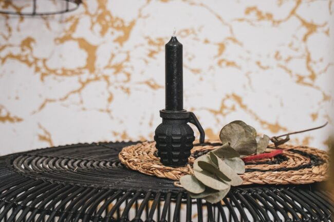 CANDLE HOLDER GRENADE BLACK 6X7X5CM - Image 4