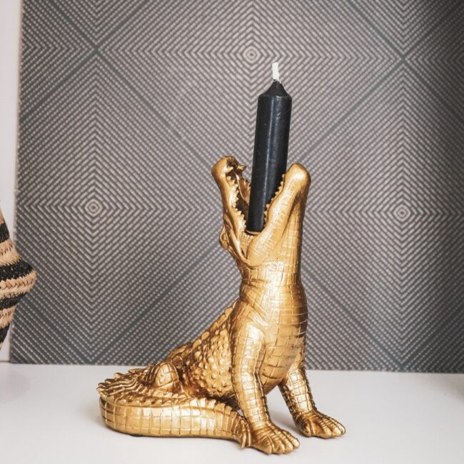 ALLIGATOR CANDLE HOLDER GOLD 15X12X18CM