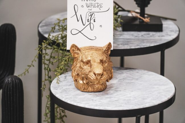 TIGER HEAD CARDHOLDER GOLD 10X11X11CM - Image 2