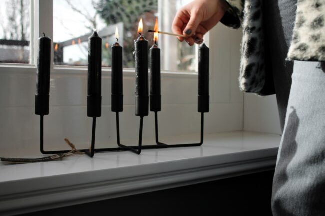 CANDLE HOLDER 6 ARMS BLACK 33X10X13CM - Image 2