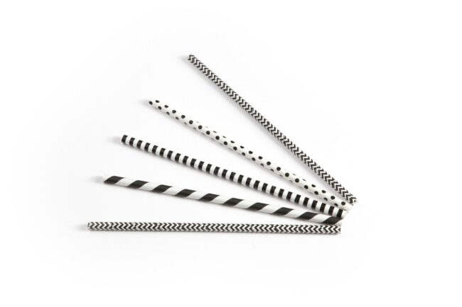 STRAIGHT STRAW PAPER BLACK & WHITE 6MMx20CM 200PCS