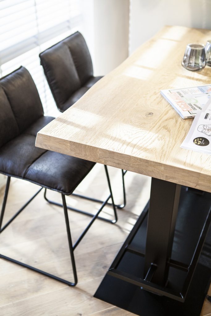 Oak Tables