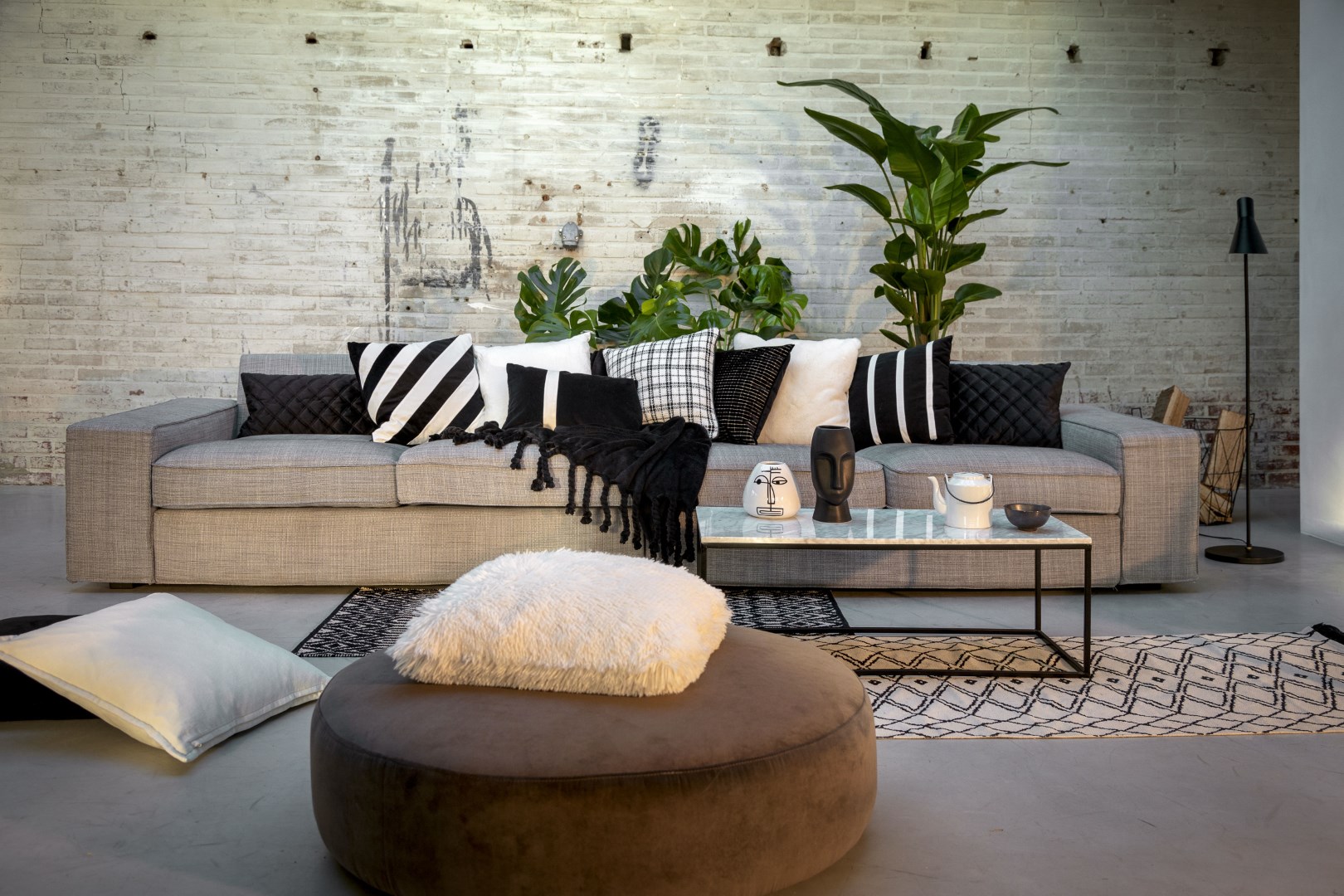 CUSHION COVER PIPPA RAVEN BLACK 30X50CM - Image 8