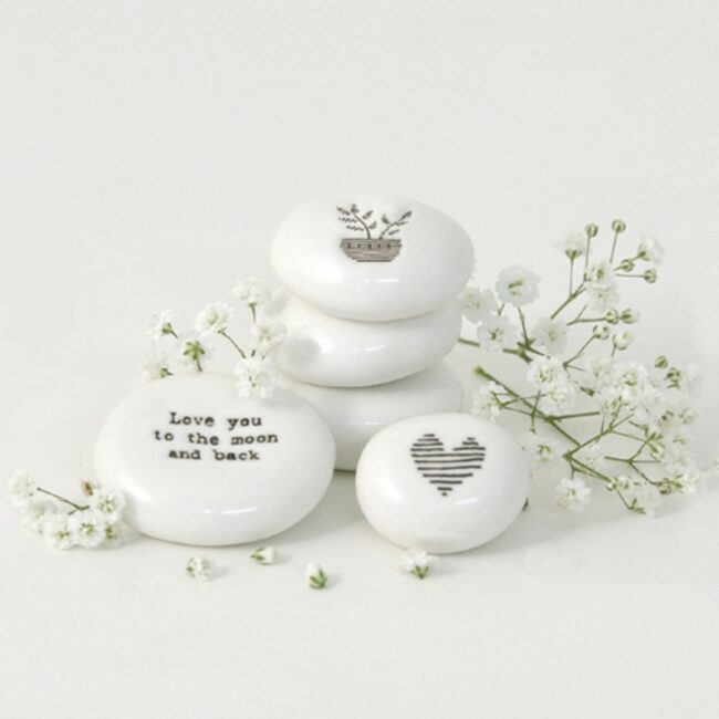 PORCELAIN PEBBLE-HEART/LOVE YOU 3.2X2.8X1.5CM - Image 3