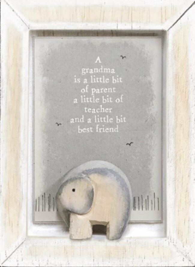 NURSERY PICTURE-'A GRANDMA IS...'  10X12.5X2.5CM