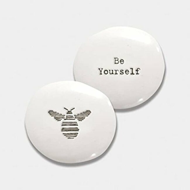 PORCELAIN PEBBLE BEE ''BE YOURSELF'' 4X3.5X1.5CM