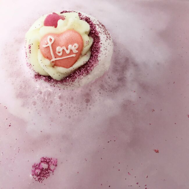 FELL IN LOVE WITH A SWIRL BATH BLASTER 160GR - Image 3