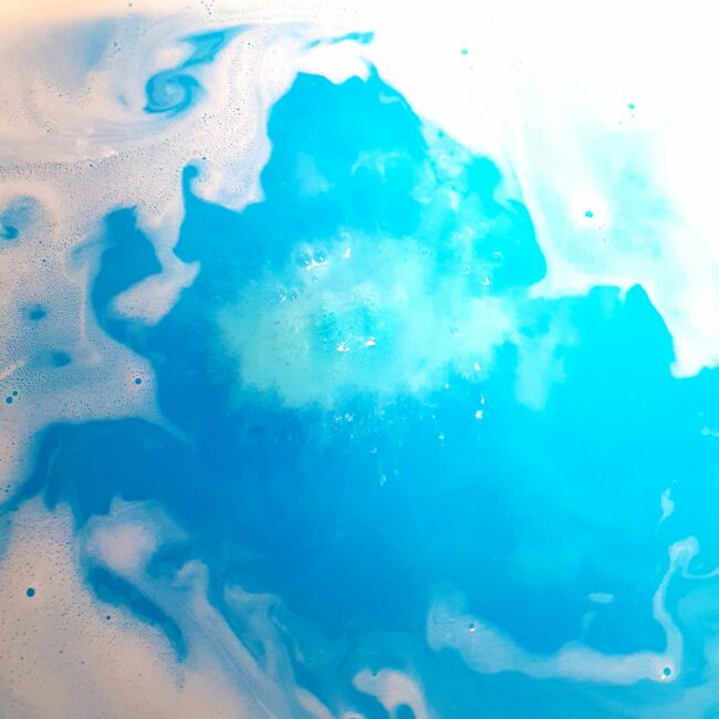 MAN GRENADE BATH BLASTER - Image 3