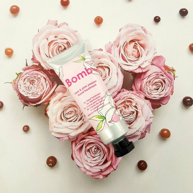 ROSE & PINK PEPPER HAND TREATMENT - Image 5