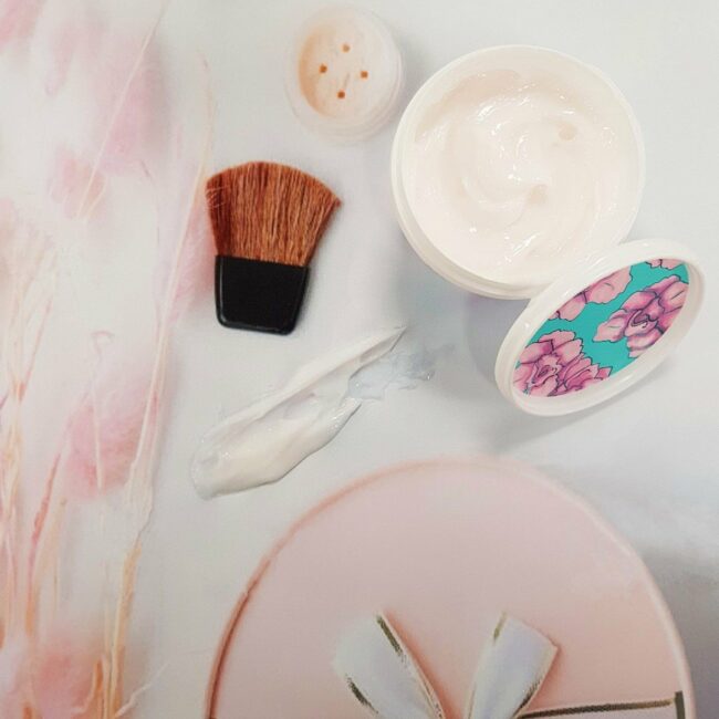 ROSY CHEEKS FACE SCRUB - Image 3