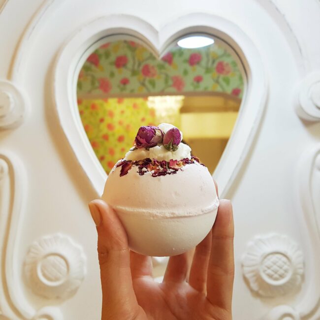 WILD ROSE BATH BOMB - Image 5