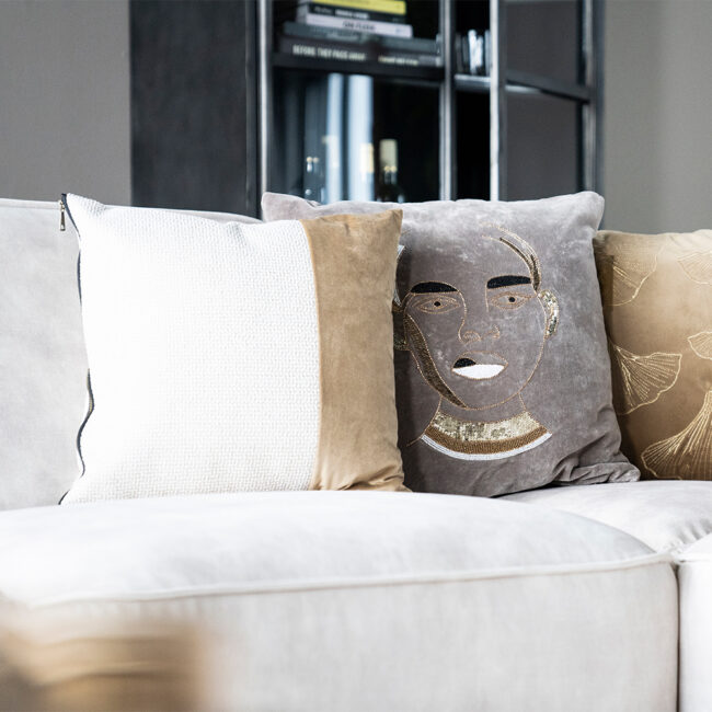 PILLOW NETT GOLD/OFF-WHITE 45X45CM - Image 3