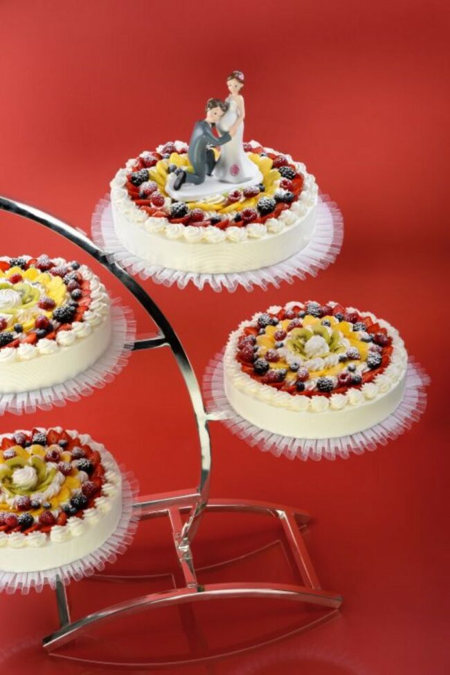 WEDDING COUPLE PREGNANT TOPPER 17CM - Image 2