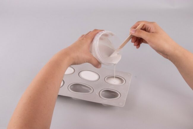 SILICONE CASTING MOULD STONE 14.5X26X3.5CM - 6SHAPES - Image 3
