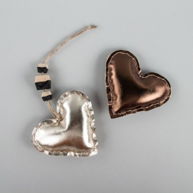 METALLIC IMITATION LEATHER BLANKS (2COLOURS) 9.X15CM/275G - 2PCS - Image 3