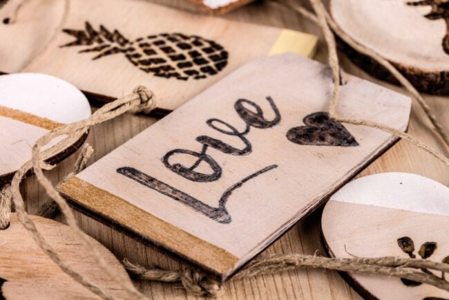 WOODEN HANGING TAG FSC 100% NATURAL 4.5X8X0.3CM 6PCS - Image 3