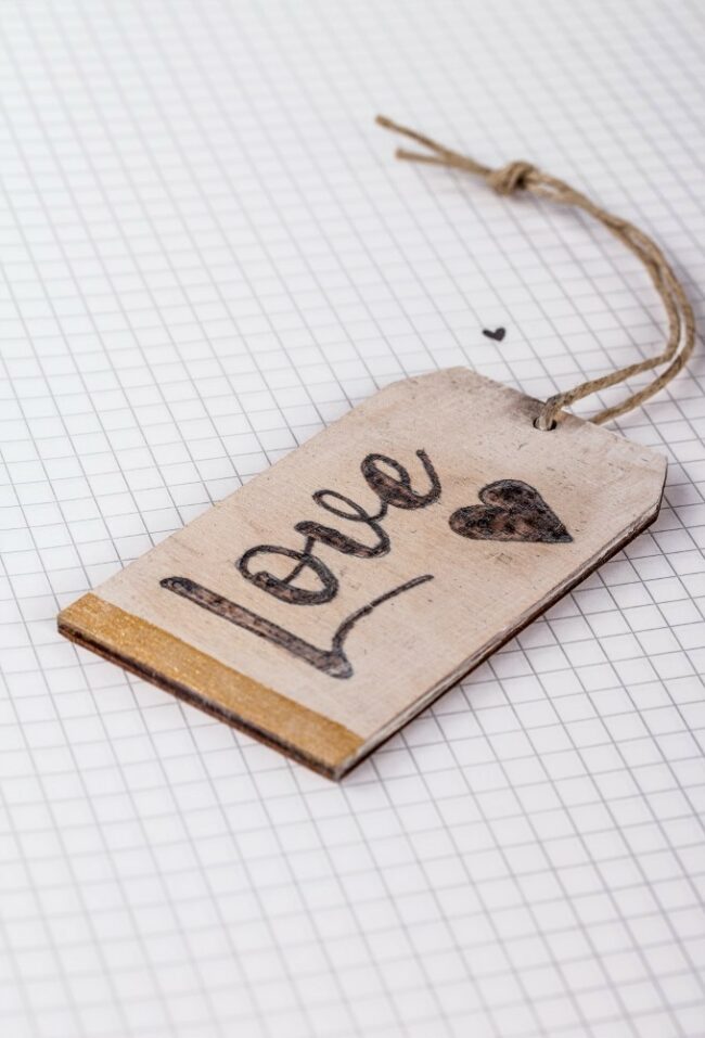 WOODEN HANGING TAG FSC 100% NATURAL 4.5X8X0.3CM 6PCS - Image 2
