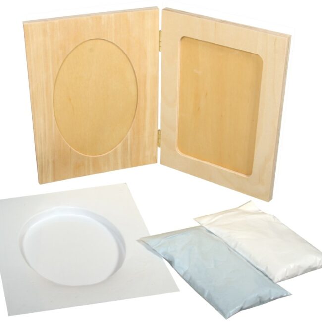 WOODEN CASTING KIT WITH PHOTO FRAME: 30X20CM, CUTOUT: X2 10X15CM
