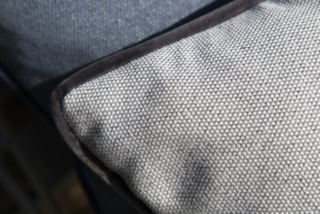 WR DECORATIVE CUSHION OUTDOOR MANCHESTER GREY 45X45CM - Image 3