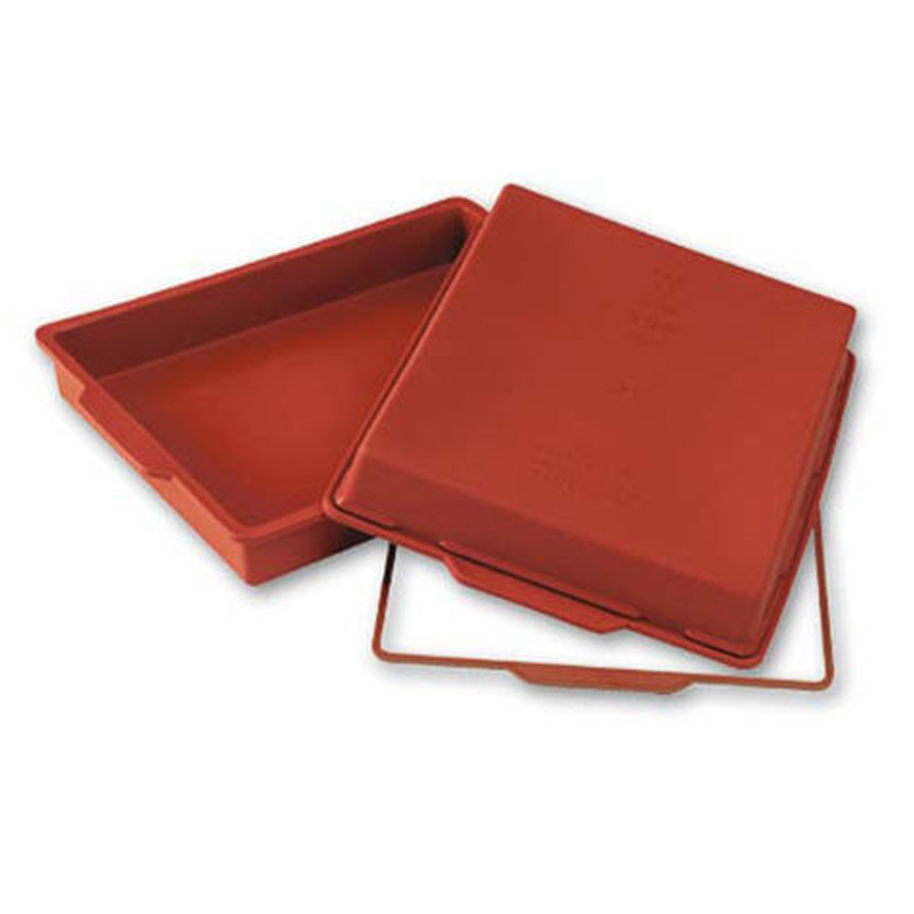 TERRACOTTA UNIFLEX BAKE & ROASTE SILICONE MOULD RED 280X220X40MM - Image 2