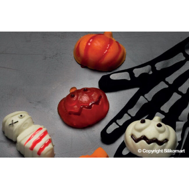 HALLOWEEN SHAPES ORANGE SILICONE MOULDS 180X335X45MM - Image 3