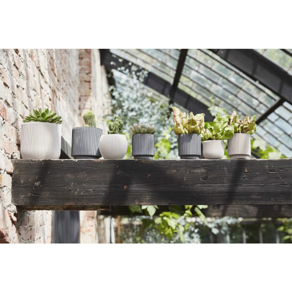 PLANTER CYLINDER GROOVE BLACK - Image 2