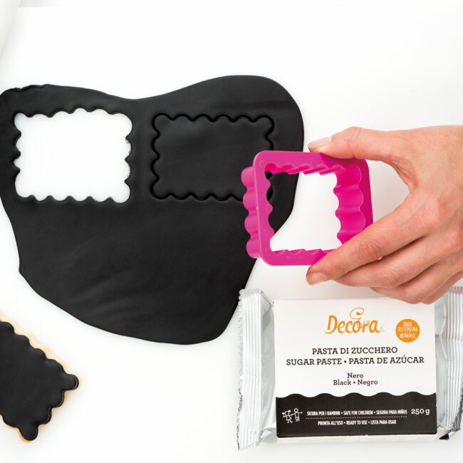 RECTANGLE COOKIE CUTTERS 1.5-3.5-5.5-7.5X2.2CM 4PCS - Image 4