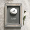 PEBBLE PICTURE BIRD ''WHAT BRINGS YOU JOY'' 10X12.5X2CM - Image 2