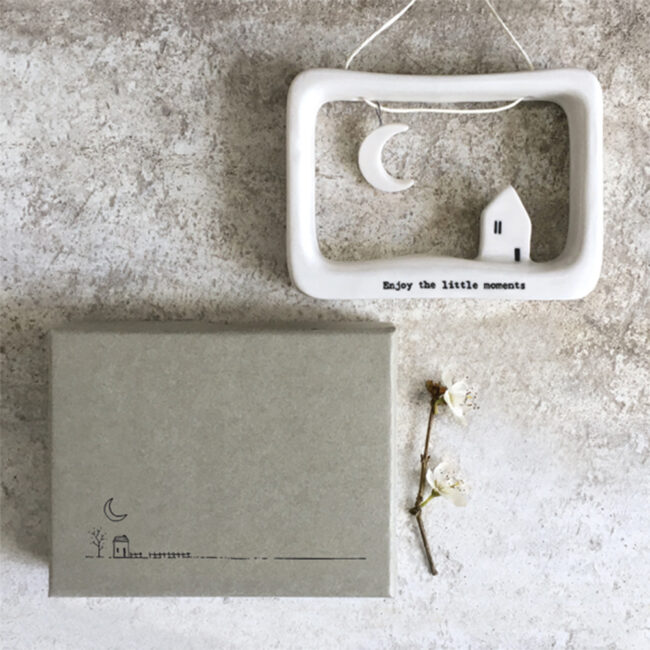 PORCELAIN OPEN FRAME ''ENJOY THE LITTLE MOMENTS'' 12X9.5X2CM - Image 3