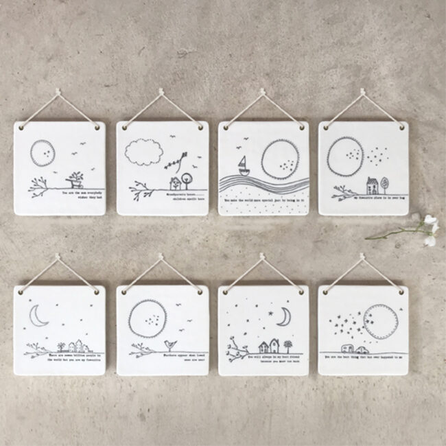 PORCELAIN TWIG TOKEN ''YOU MAKE THE WORLD MORE SPECIAL'' 10X10X0.5CM - Image 4