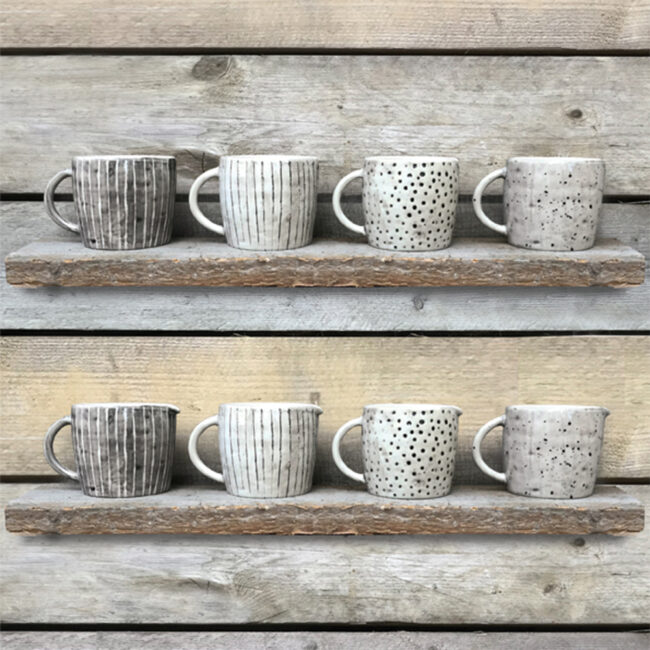 BOXED RUSTIC MUG DIMPLED SPOTS 9.5X14X11CM - Image 3