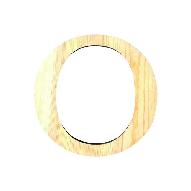 WOODEN LETTER O 19CM