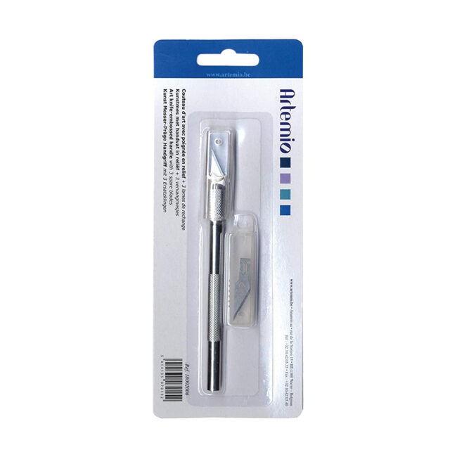 CUTTER WITH 3 SPARE BLADES
