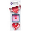 SET OF 3 HEART CUTTERS 'A FLUTTER COOK' 0.180KG