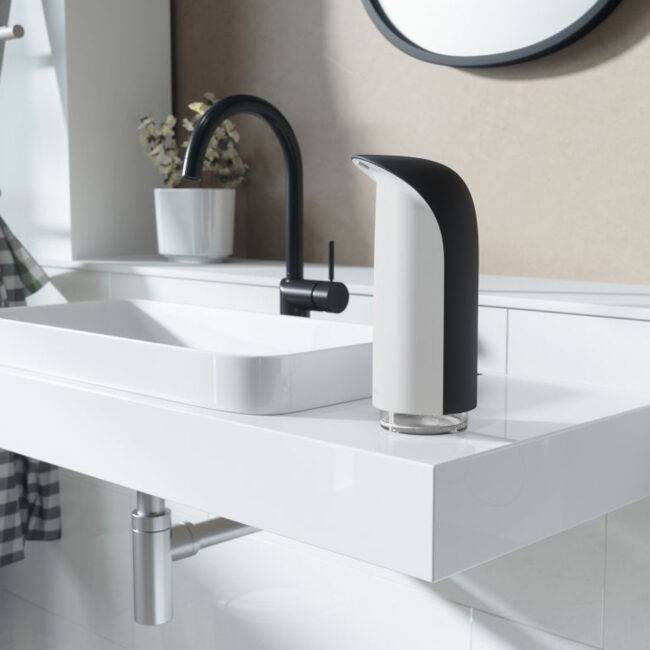 EMPEROR SOAP DISPENSER BLACK/WHITE 255ML 20XH10CM - Image 3