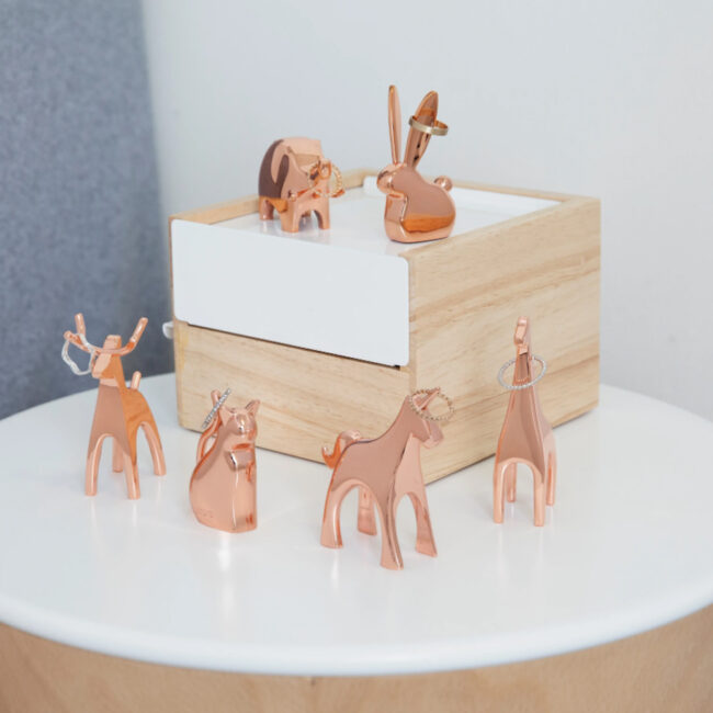 ANIGRAM BUNNY RING HOLDER COPPER 4.5X4.5XH7.6CM - Image 3