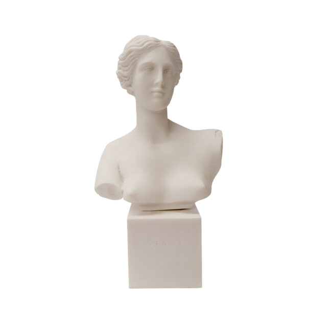 APHRODITE WITH SQUARE BASE WHITE 22CM
