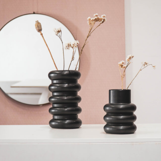 BUBBLE VASE MATT BLACK 12X16CM - Image 3