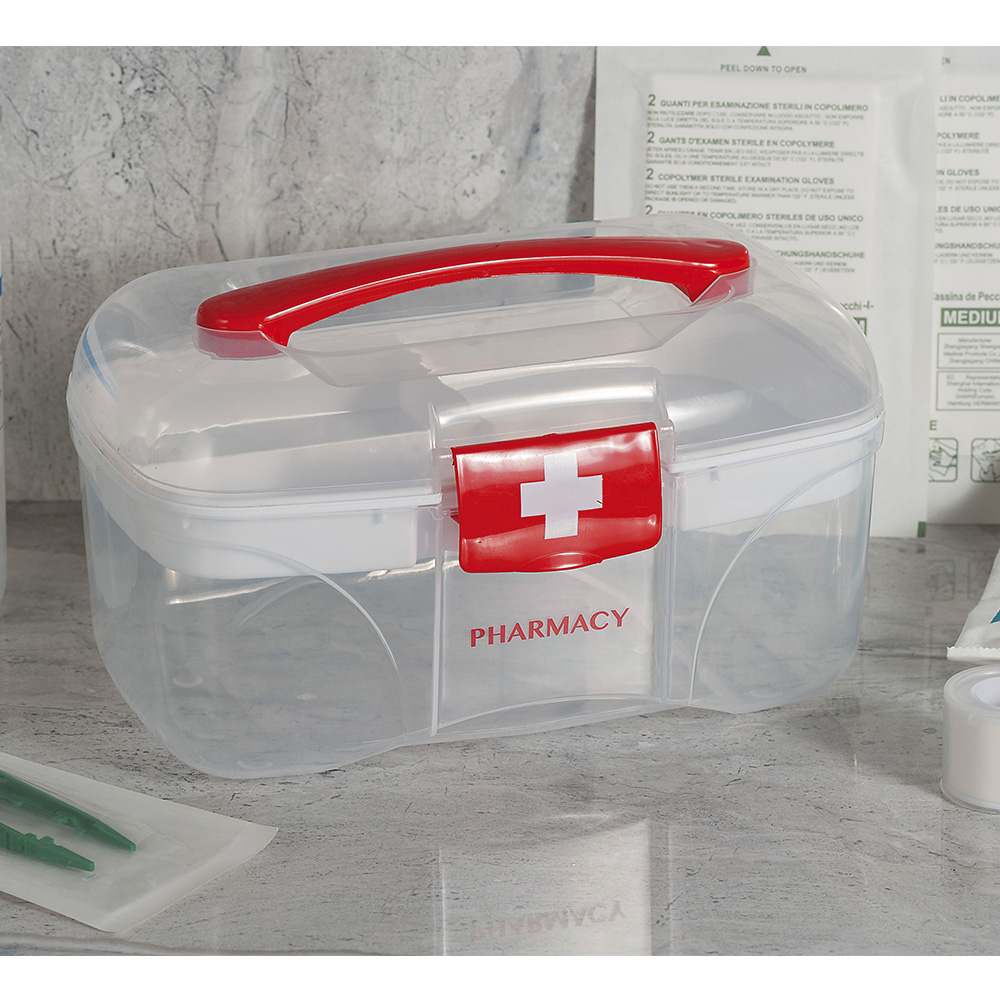 PLASTIC FIRST AID BOX 24X15X15CM