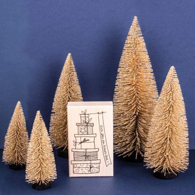 DECORATIVE FIR TREES GLITTERED GOLD 15CM & 20CM 3PCS - Image 3